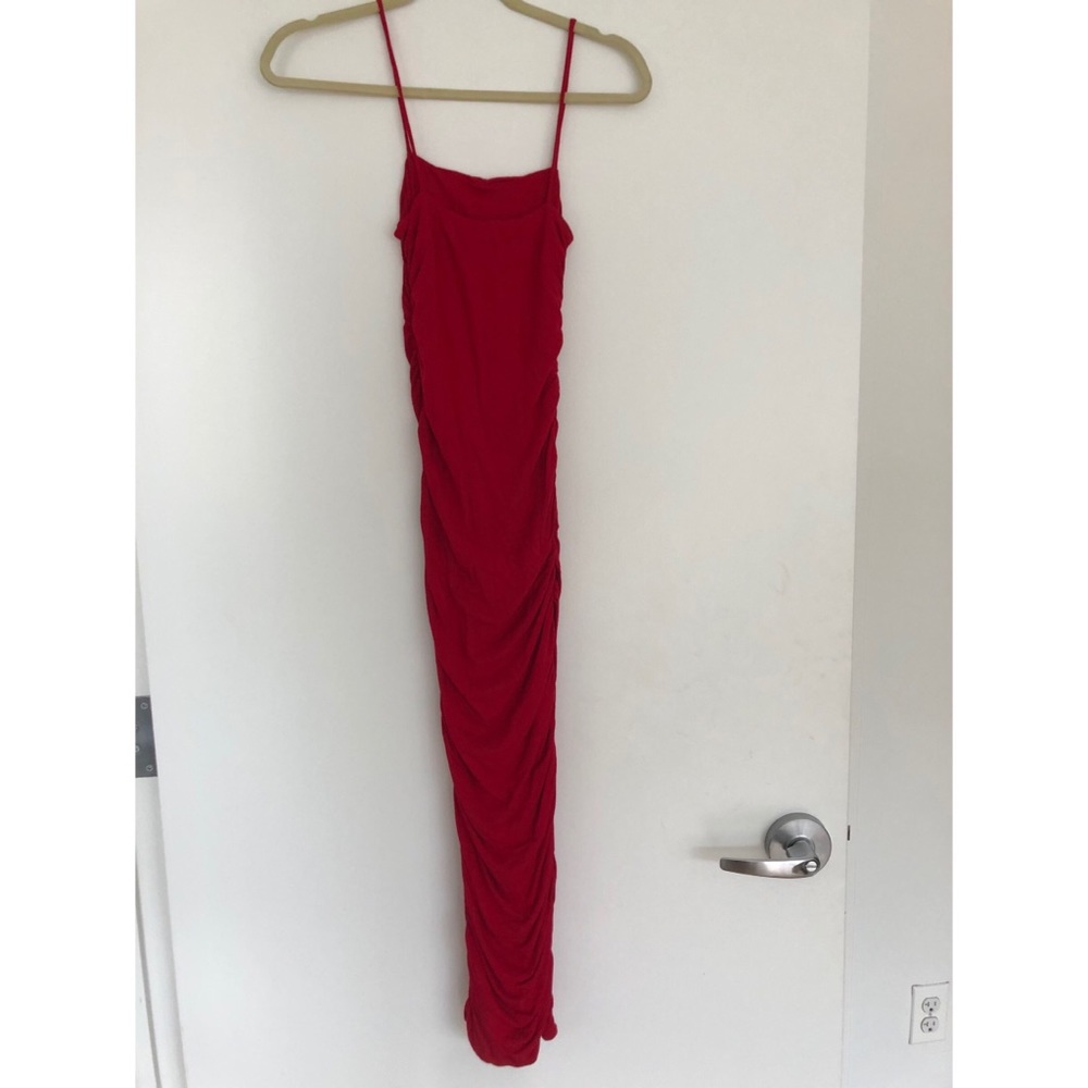 Red Carpet Approved Maxi Dress with slit Small - Picture 3 of 4
